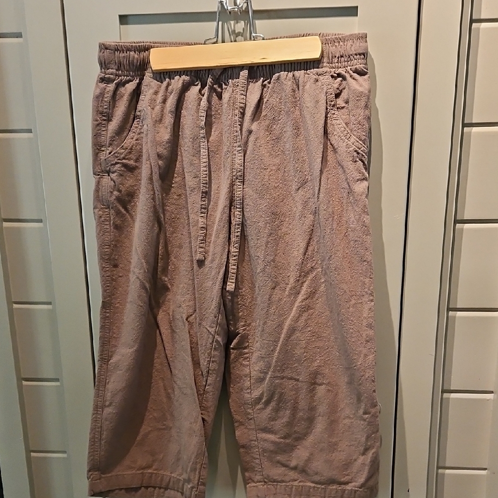 Relaxed Fit Joggers - Taupe Capris